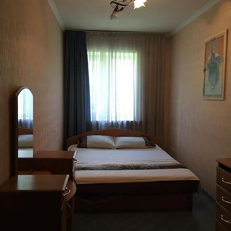 Lux 1-Bedroom Near Most City Center Dnipro Exterior photo